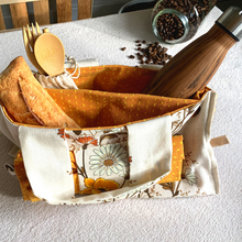 Laden Sie das Bild in den Galerie-Viewer, Sacs à Tarte - Lunchbag - Upcyclés - 100% Made in France zéro déchet et réutilisable Capeebara